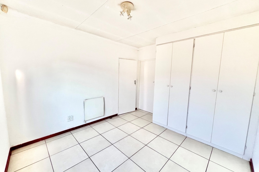 To Let 2 Bedroom Property for Rent in Halfway Gardens Gauteng
