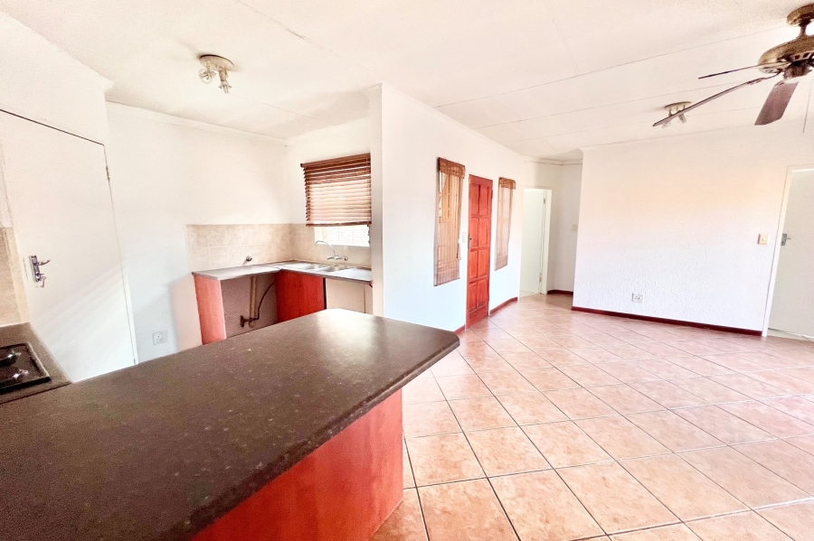 To Let 2 Bedroom Property for Rent in Halfway Gardens Gauteng