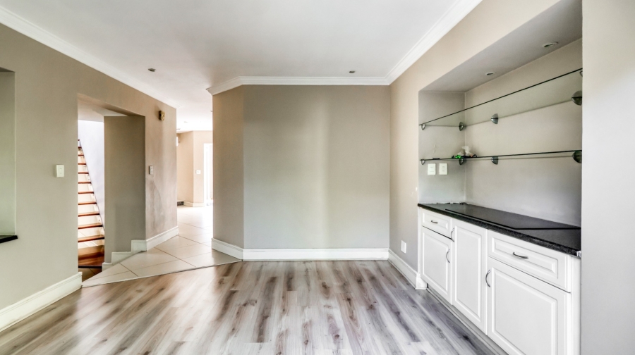 4 Bedroom Property for Sale in Dainfern Golf Estate Gauteng