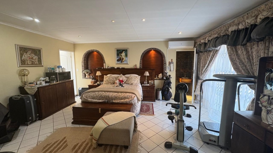 4 Bedroom Property for Sale in Beyers Park Gauteng