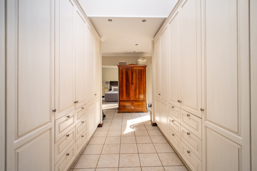 4 Bedroom Property for Sale in Bryanston Gauteng