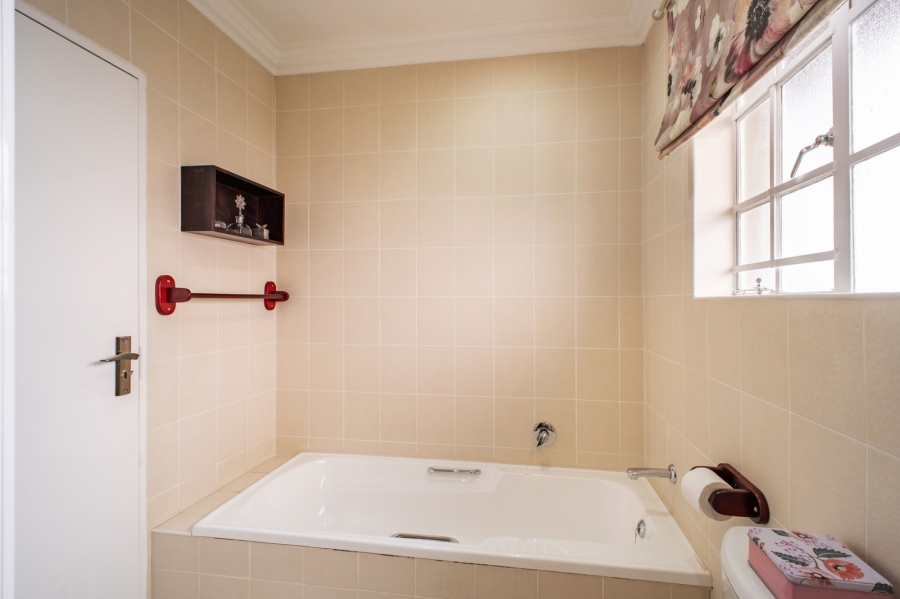 4 Bedroom Property for Sale in Bryanston Gauteng
