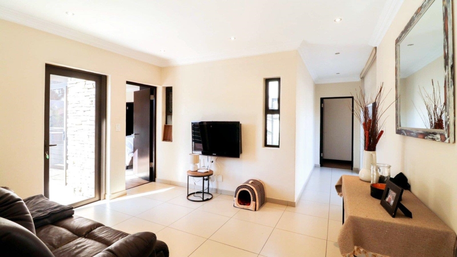 3 Bedroom Property for Sale in Ebotse Golf Estate Gauteng