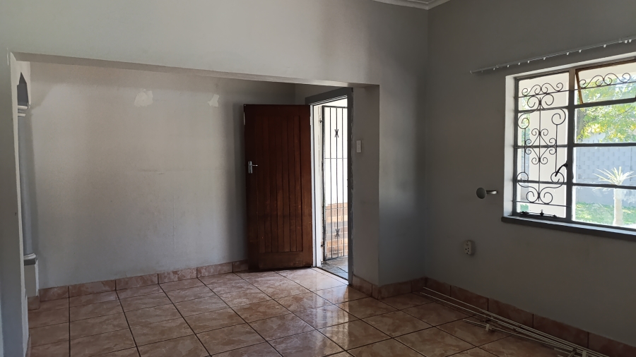 3 Bedroom Property for Sale in Gezina Gauteng