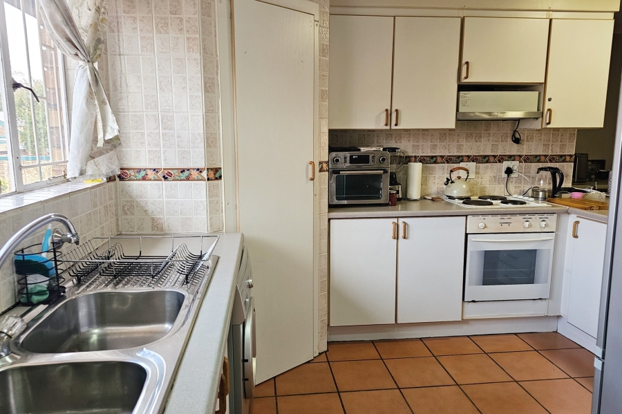 3 Bedroom Property for Sale in Clubview Gauteng