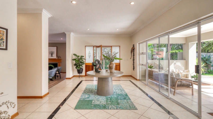 To Let 4 Bedroom Property for Rent in Dainfern Golf Estate Gauteng