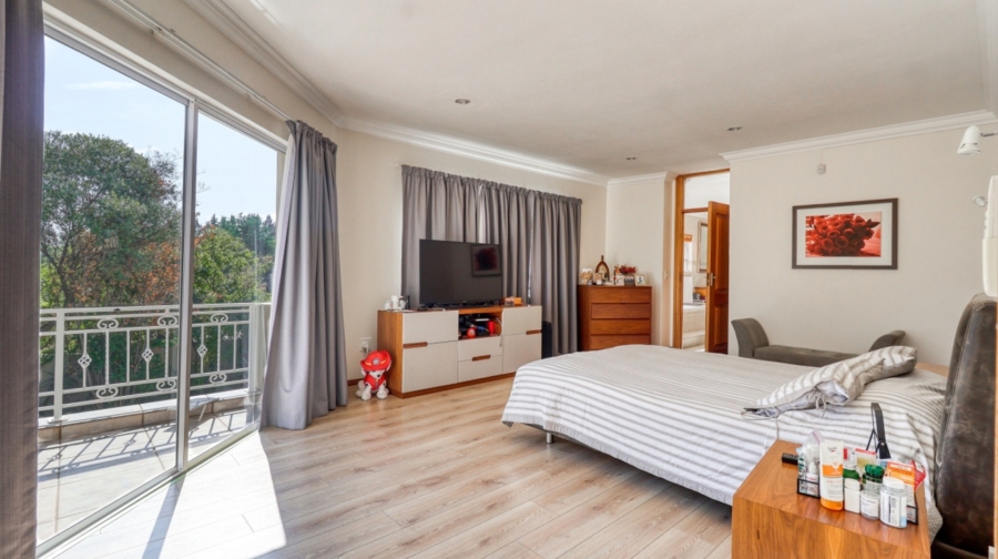 To Let 4 Bedroom Property for Rent in Dainfern Golf Estate Gauteng