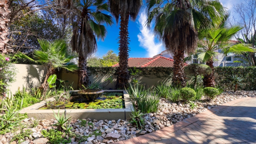 To Let 4 Bedroom Property for Rent in Dainfern Golf Estate Gauteng