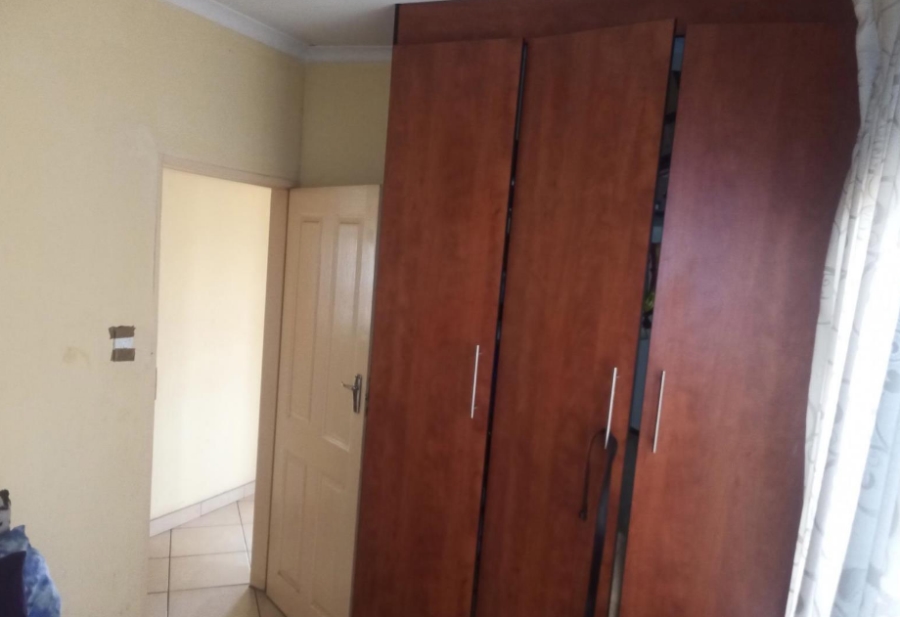 3 Bedroom Property for Sale in Roodekop Gauteng