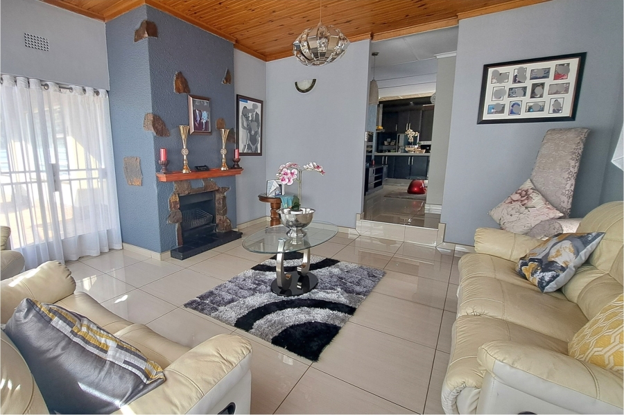4 Bedroom Property for Sale in Albemarle Gauteng