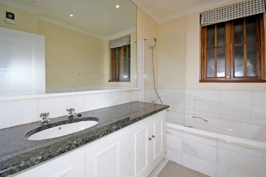 To Let 1 Bedroom Property for Rent in Morningside Ext 40 Gauteng