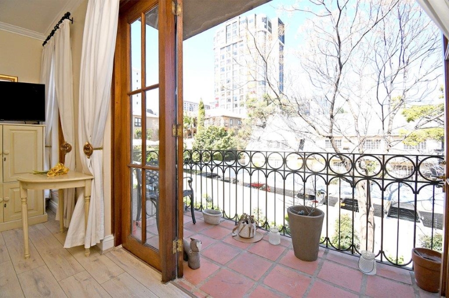 To Let 1 Bedroom Property for Rent in Morningside Ext 40 Gauteng