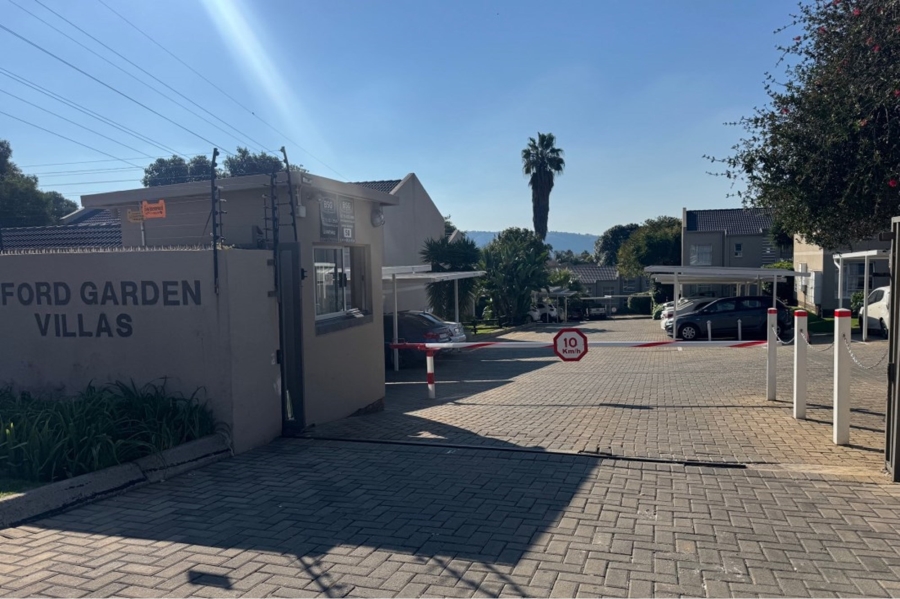 2 Bedroom Property for Sale in Bedford Gardens Gauteng