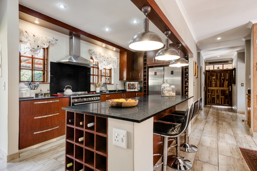 3 Bedroom Property for Sale in Linden Gauteng