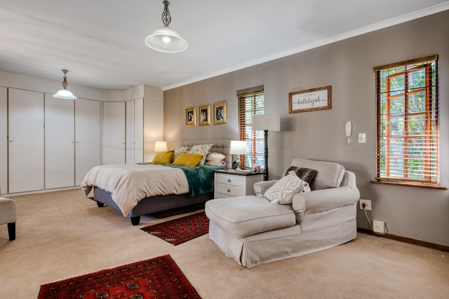 3 Bedroom Property for Sale in Linden Gauteng
