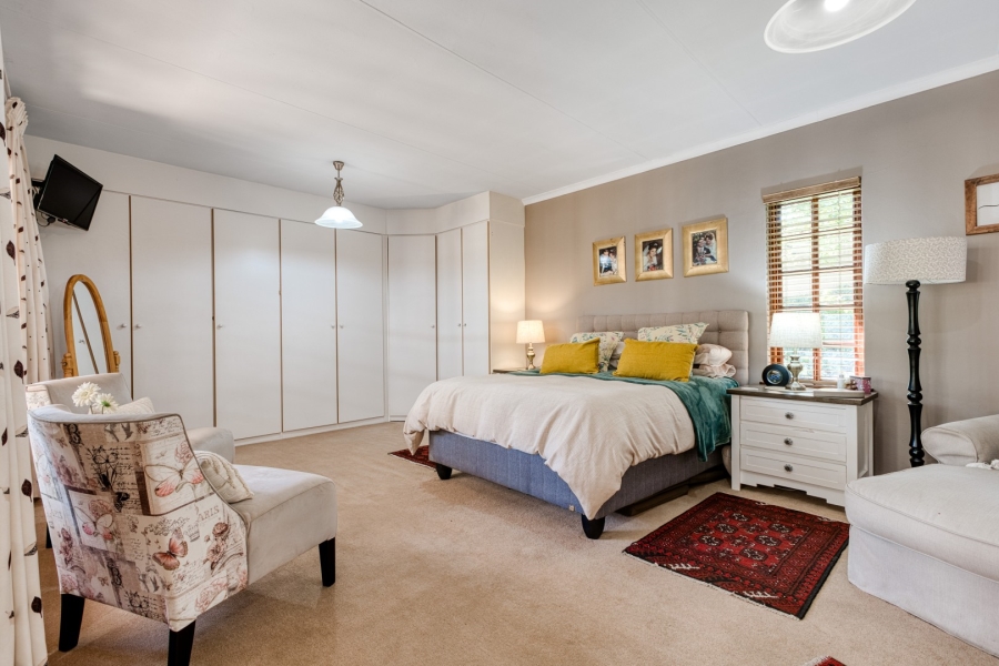 3 Bedroom Property for Sale in Linden Gauteng