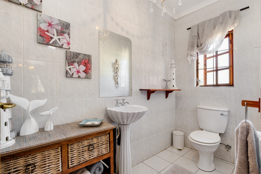3 Bedroom Property for Sale in Linden Gauteng