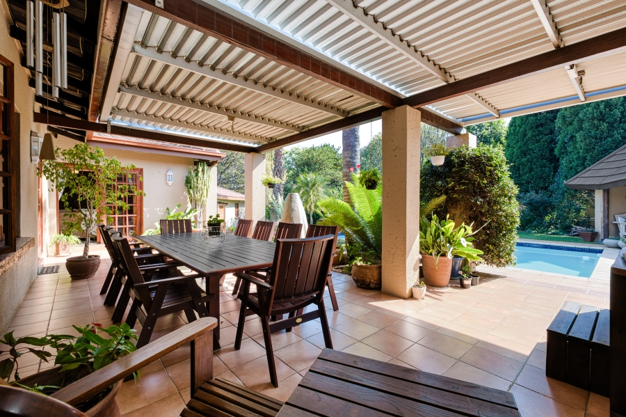 3 Bedroom Property for Sale in Linden Gauteng