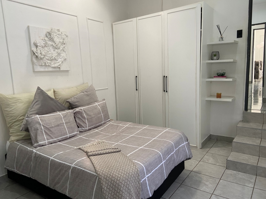 To Let 2 Bedroom Property for Rent in Ferndale Gauteng