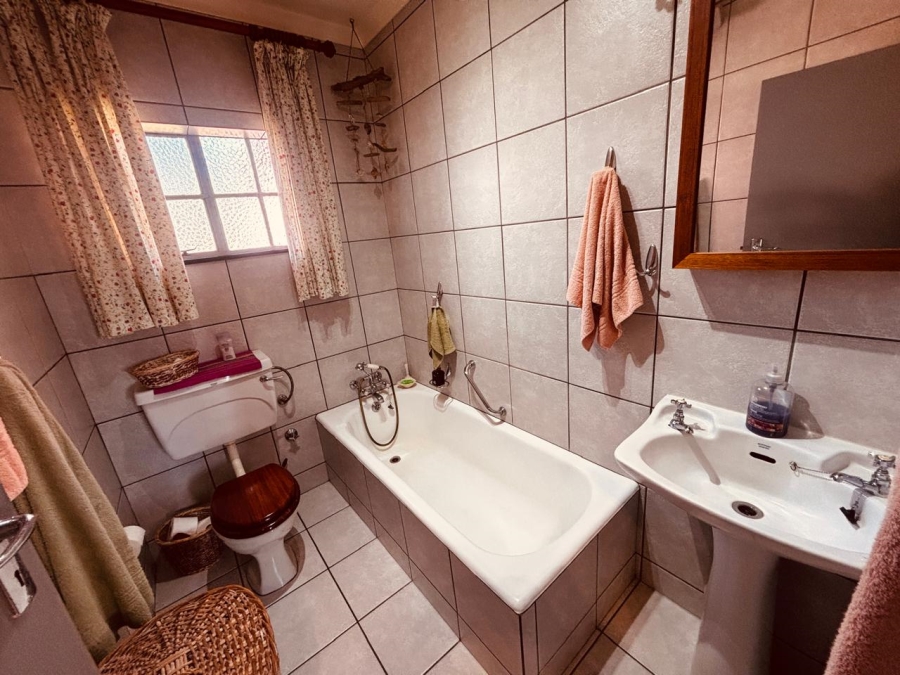 3 Bedroom Property for Sale in Dan Pienaarville Gauteng