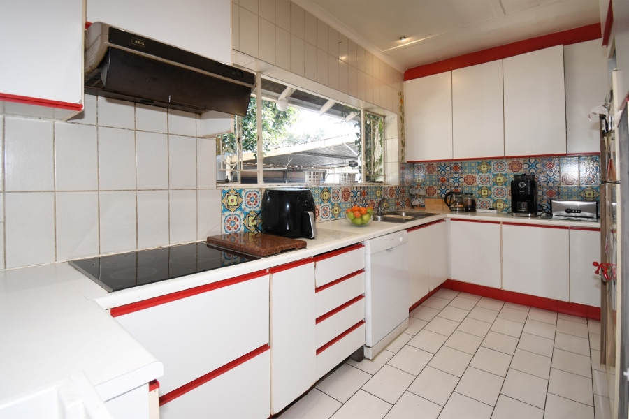 3 Bedroom Property for Sale in Parkmore Gauteng