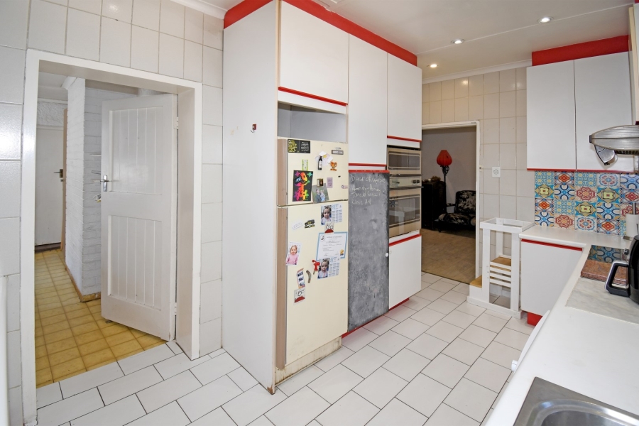 3 Bedroom Property for Sale in Parkmore Gauteng