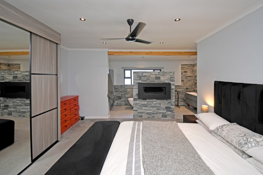 3 Bedroom Property for Sale in Parkmore Gauteng