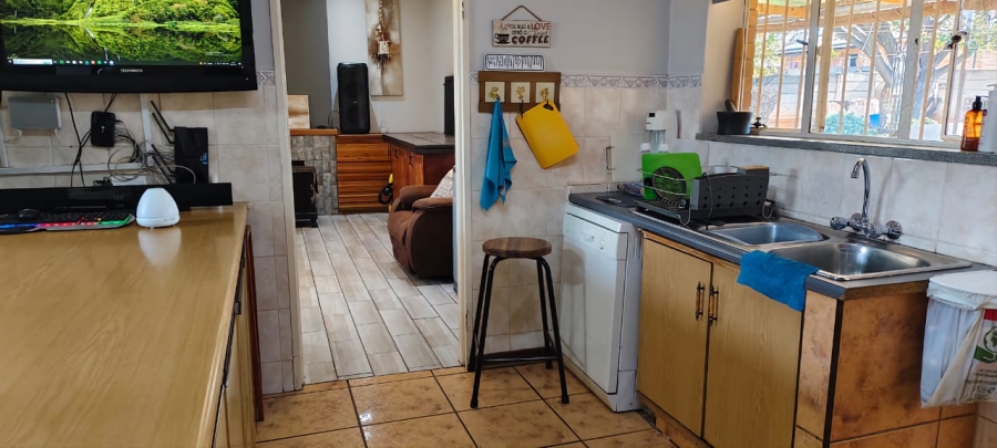 3 Bedroom Property for Sale in Casseldale Gauteng