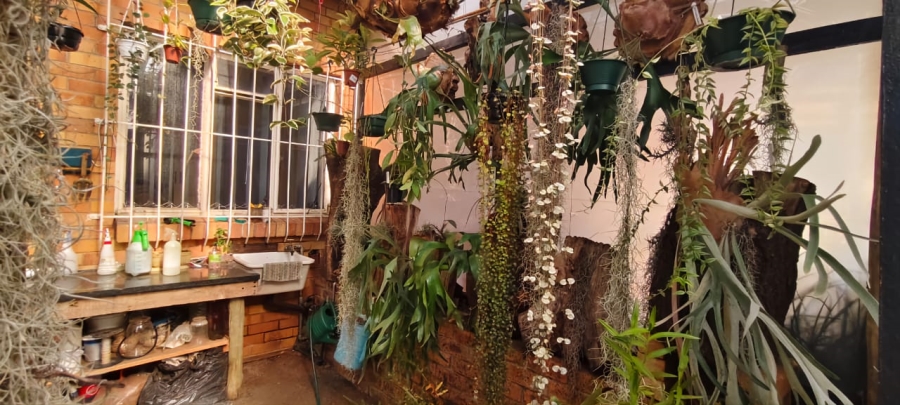 3 Bedroom Property for Sale in Casseldale Gauteng