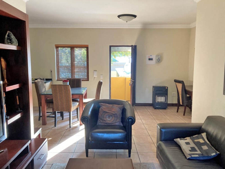 To Let 2 Bedroom Property for Rent in Melrose Gauteng