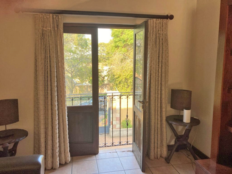 To Let 2 Bedroom Property for Rent in Melrose Gauteng
