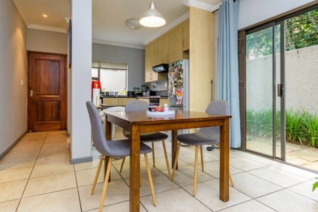 To Let 2 Bedroom Property for Rent in Sandown Gauteng
