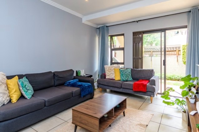 To Let 2 Bedroom Property for Rent in Sandown Gauteng