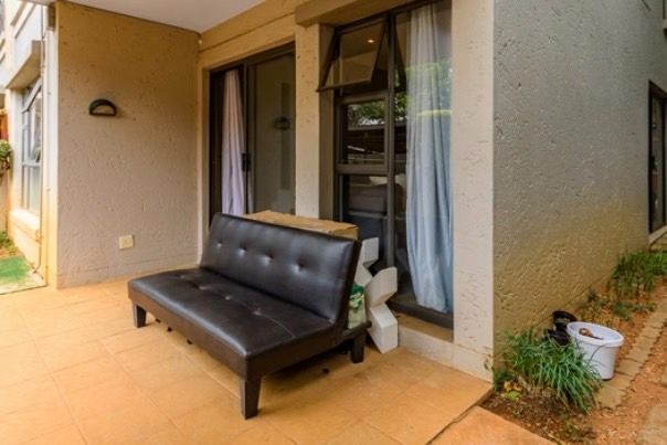 To Let 2 Bedroom Property for Rent in Sandown Gauteng