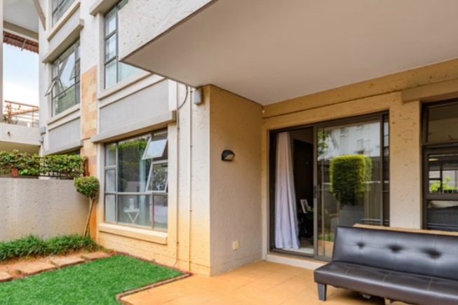 To Let 2 Bedroom Property for Rent in Sandown Gauteng