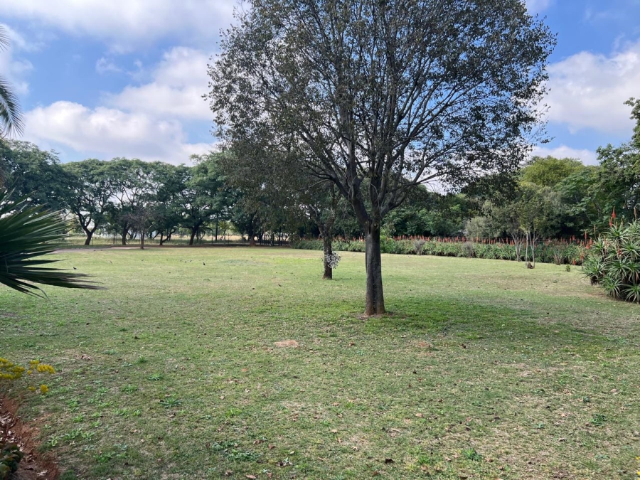 4 Bedroom Property for Sale in Knoppieslaagte Gauteng