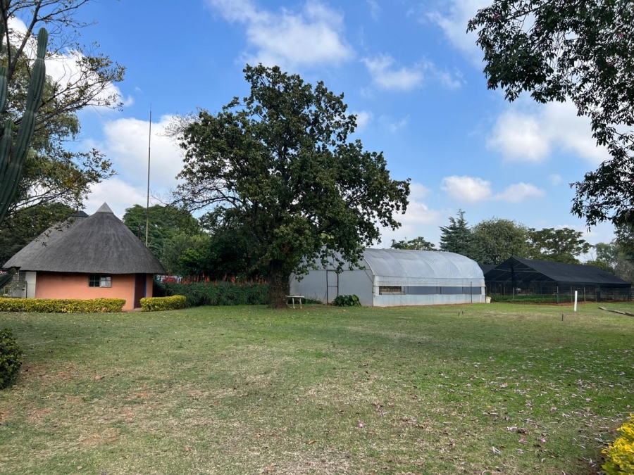 4 Bedroom Property for Sale in Knoppieslaagte Gauteng