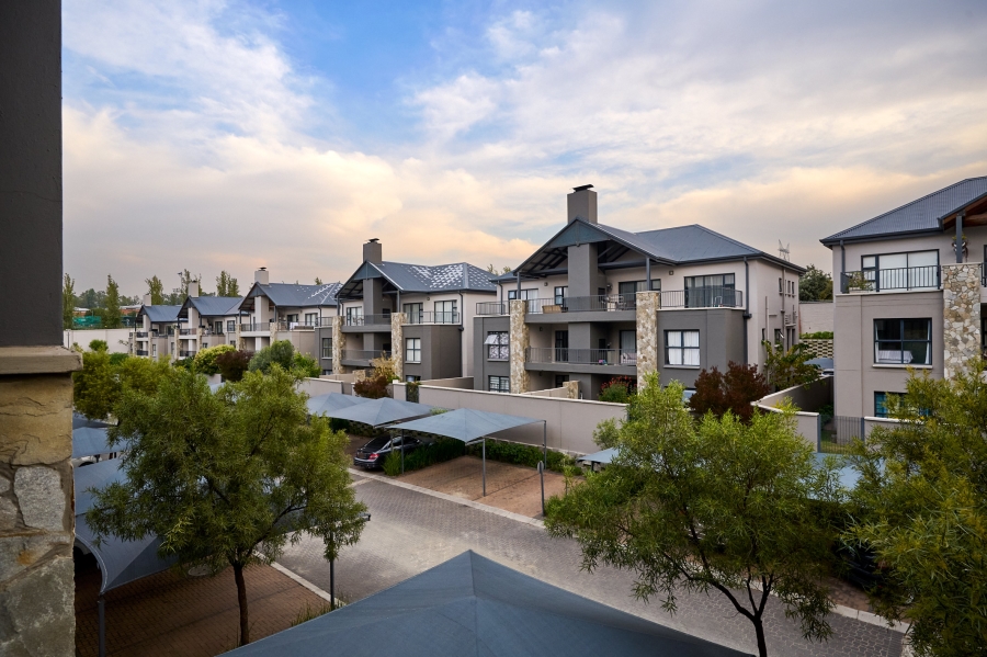2 Bedroom Property for Sale in The Polofields Gauteng