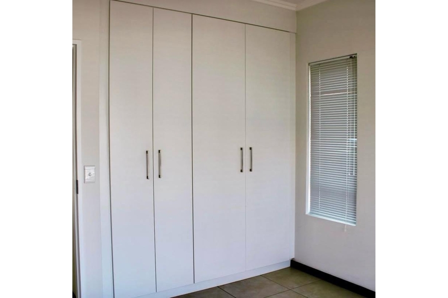 To Let 2 Bedroom Property for Rent in Lonehill Gauteng