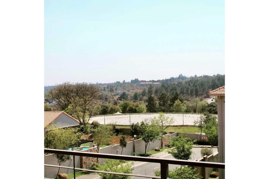 To Let 2 Bedroom Property for Rent in Lonehill Gauteng