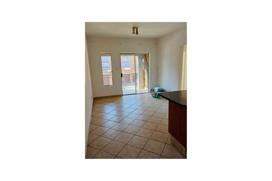 2 Bedroom Property for Sale in Vorna Valley Gauteng