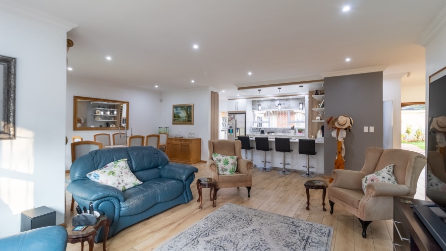 4 Bedroom Property for Sale in Bedfordview Gauteng