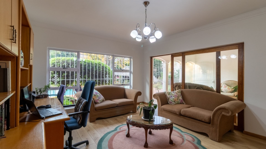 4 Bedroom Property for Sale in Bedfordview Gauteng