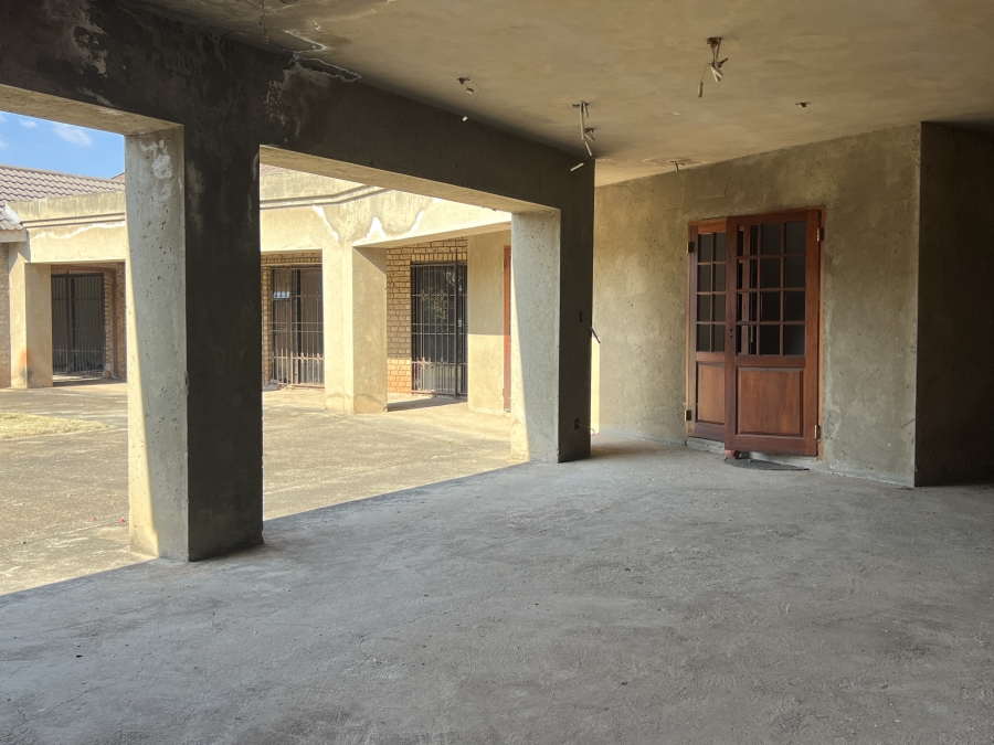 4 Bedroom Property for Sale in Bedfordview Gauteng