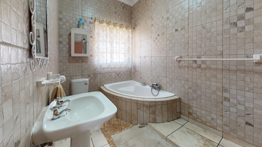 3 Bedroom Property for Sale in Ravensklip Gauteng