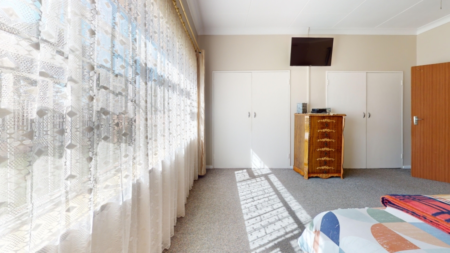 3 Bedroom Property for Sale in Ravensklip Gauteng