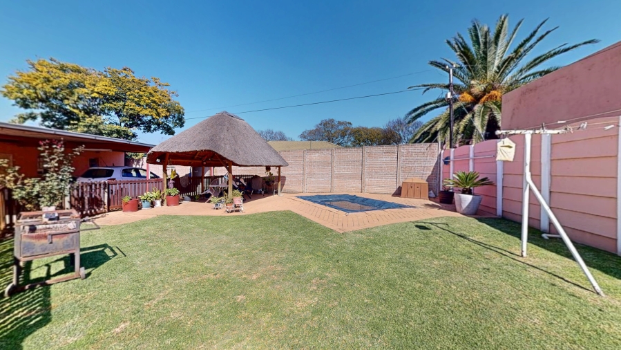 3 Bedroom Property for Sale in Ravensklip Gauteng