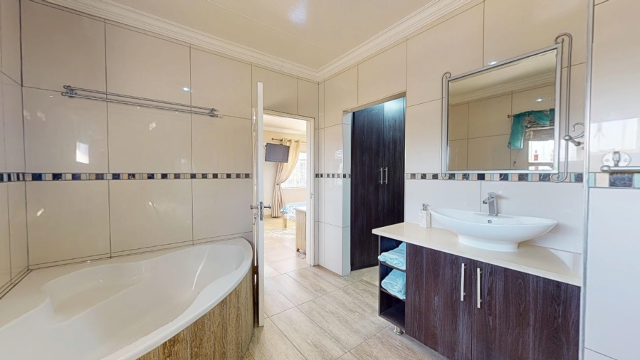4 Bedroom Property for Sale in Morganridge Gauteng