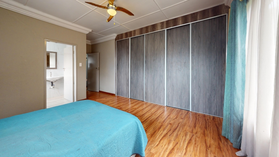 3 Bedroom Property for Sale in Lilianton Gauteng