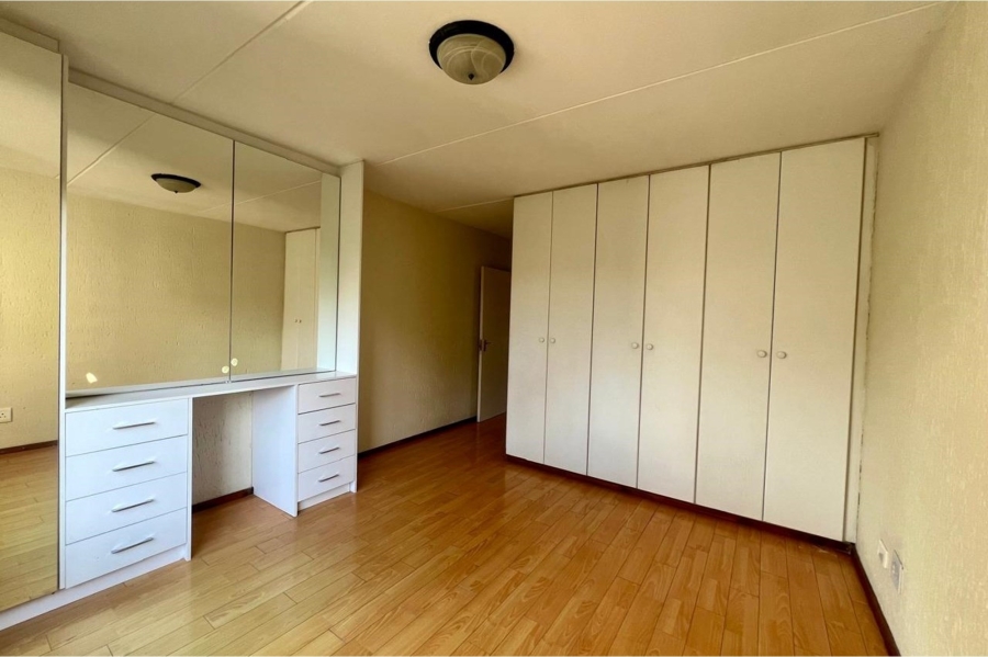 2 Bedroom Property for Sale in Paulshof Gauteng